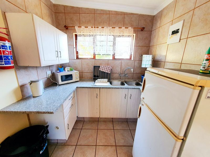 A Great Business Opportunity – 5 Fully Furnished Self Contained Units Plus A Separate Stand For Sale at the Coast! - Photo 8