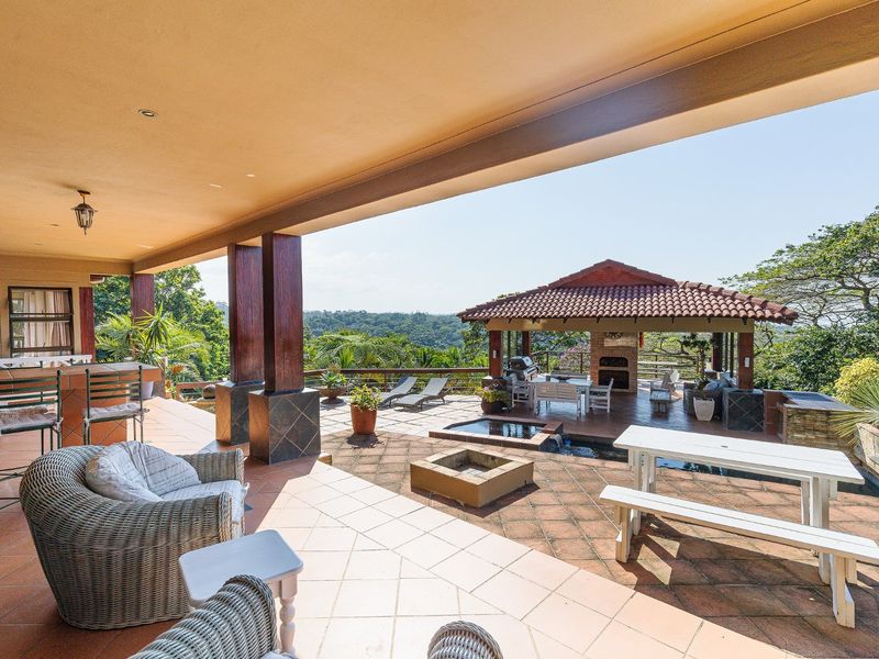 A MAJESTIC home with incredible income generating potential - Photo 10