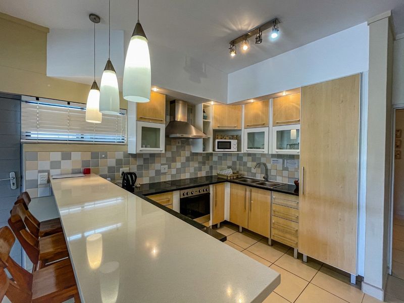 A High-End Holiday Apartment For Sale In A Sweet Spot Location Worth The Look! - Photo 6