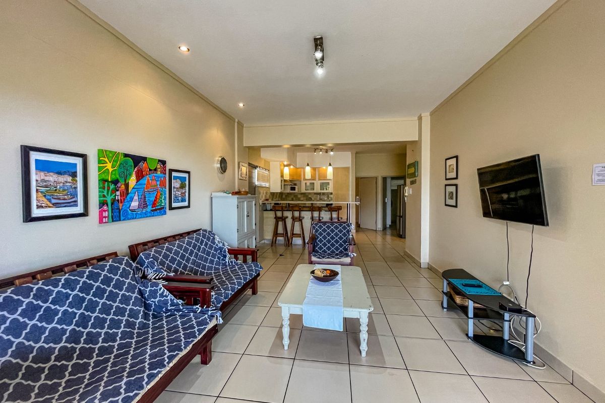 A High-End Holiday Apartment For Sale In A Sweet Spot Location Worth The Look! - Photo 3