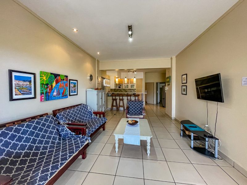 A High-End Holiday Apartment For Sale In A Sweet Spot Location Worth The Look! - Photo 3