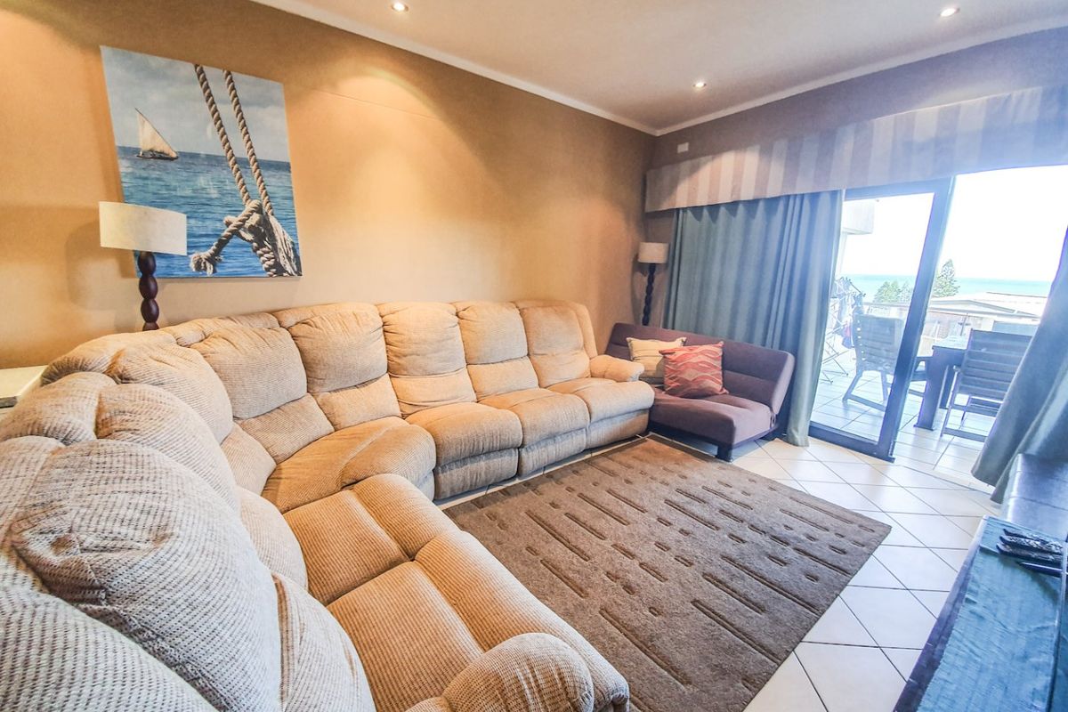 Furnished Modern Apartment By The Sea! - Photo 3