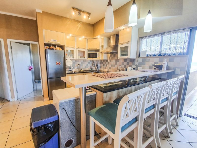 Furnished Modern Apartment By The Sea! - Photo 8