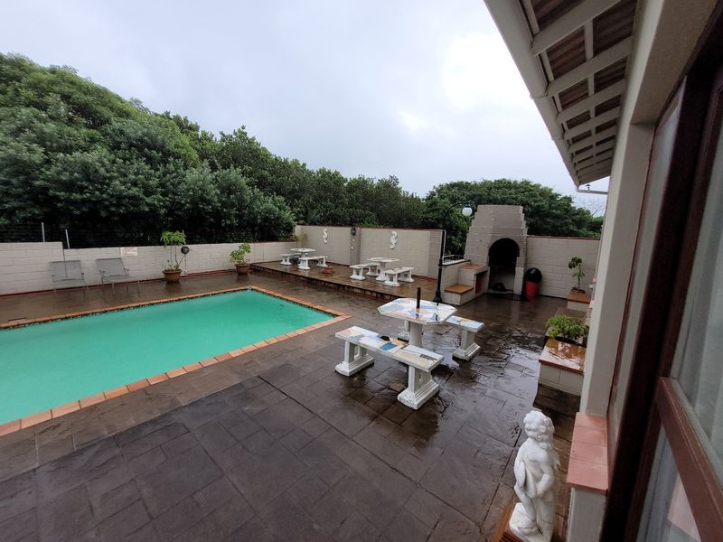 Perfectly Located Guest House And Caravan Park For The Holiday Makers !! - Photo 1