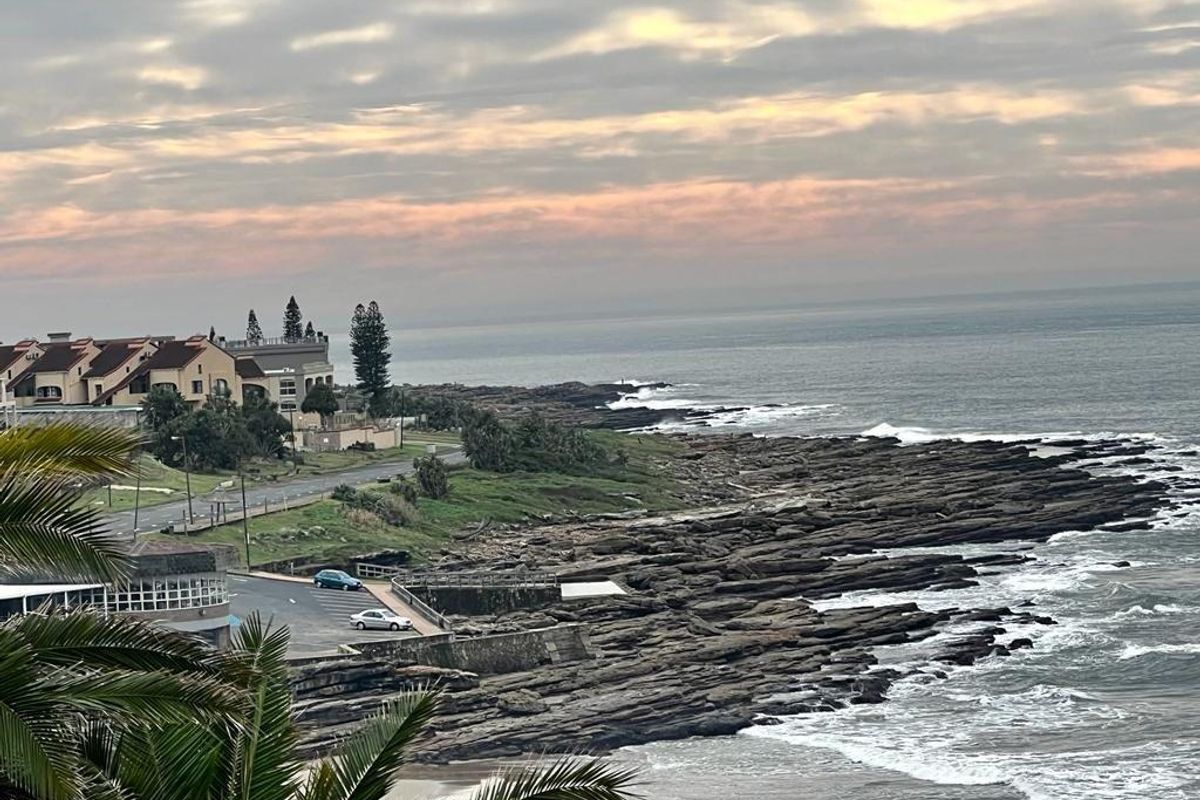 Breath-taking Breaker View At Laguna La Crete Uvongo - Photo 2