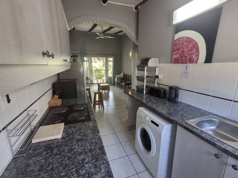 Ideal Holiday Simplex 100 Meters Away From The Exclusive Southbroom Beach!!! - Photo 9