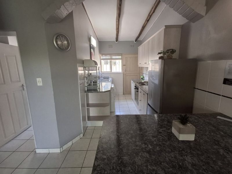 Ideal Holiday Simplex 100 Meters Away From The Exclusive Southbroom Beach!!! - Photo 6