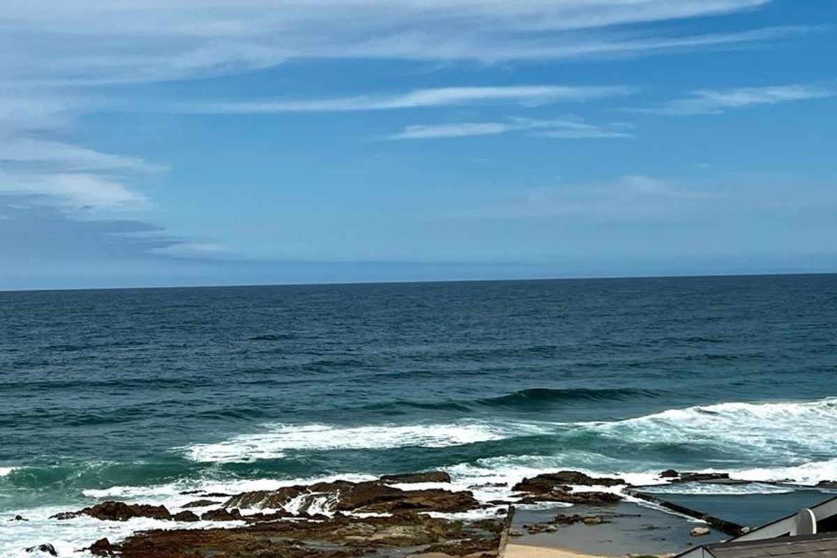 Penthouse Splendour With Amazing Sea Views - Photo 2