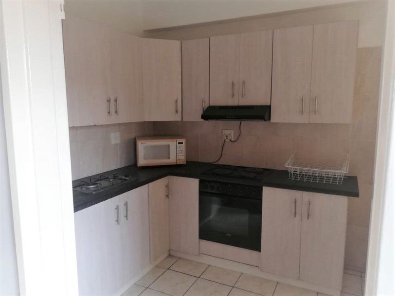 Apartment With The Most Awesome View! - Photo 8