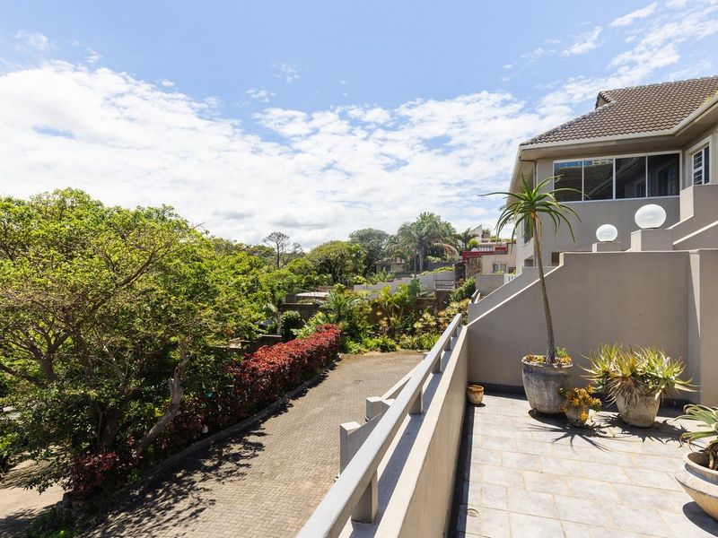 Fully Furnished Spacious And Modern - Photo 4