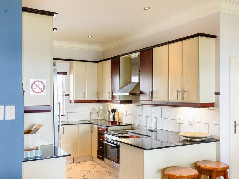 Fully Furnished Spacious And Modern - Photo 8