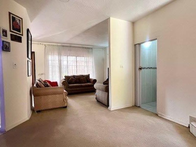 Attractive Spacious 3 Bedroom Duplex In St Michaels On Sea - Photo 6