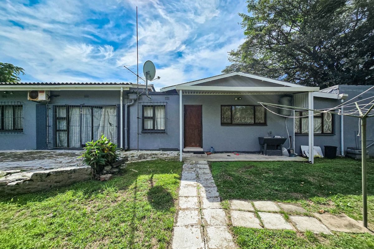 Home And Flat In Uvongo - Photo 3