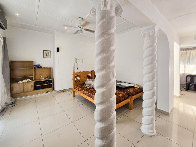 Home And Flat In Uvongo - Photo 9