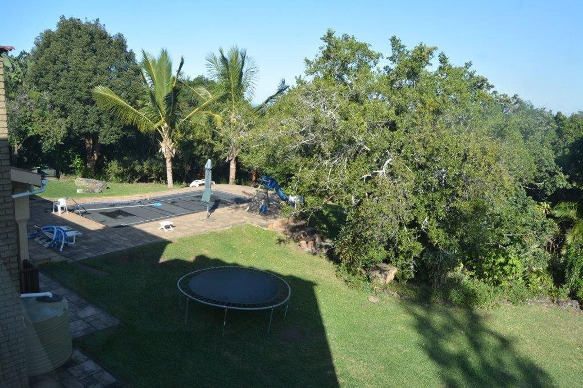 A Smallholding in Prime Spot with Horses and Stables! - Photo 3