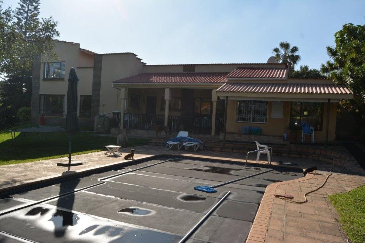 A Smallholding in Prime Spot with Horses and Stables! - Photo 5