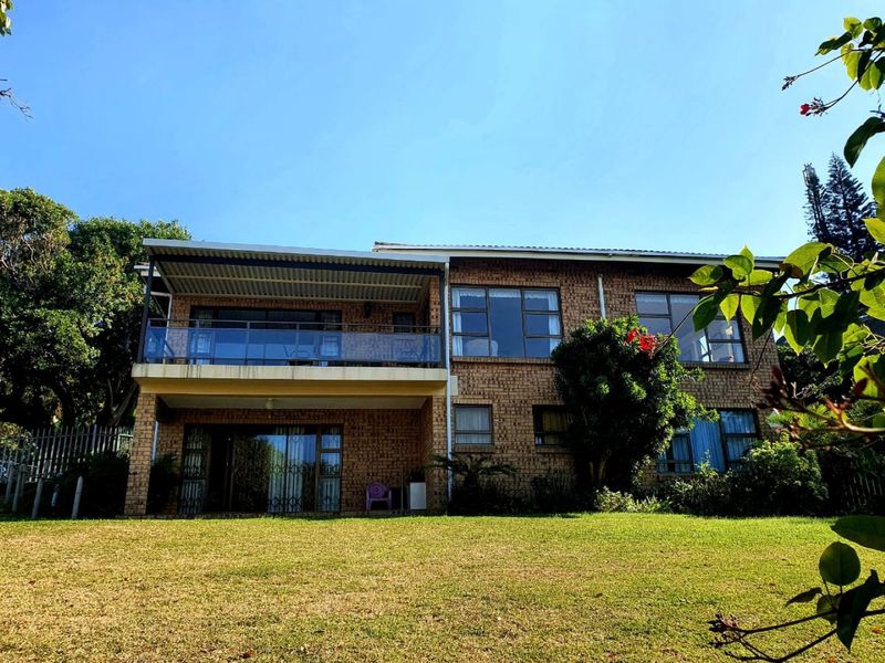 The Perfect Immaculate Face-brick Home, Sea View, Flats! - Photo 5