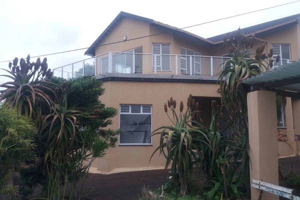 Sea View, Double Storey, Walk to Beach! - Photo 2
