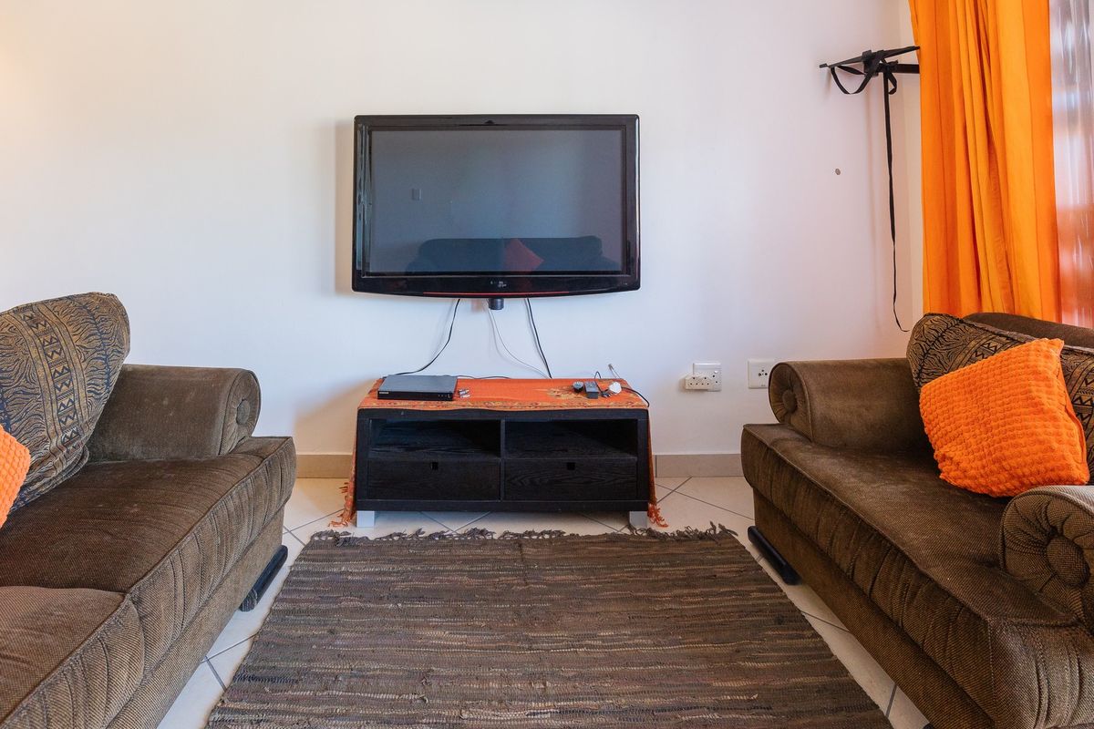 Modern Fully Furnished And Close To All Amenities! - Photo 3