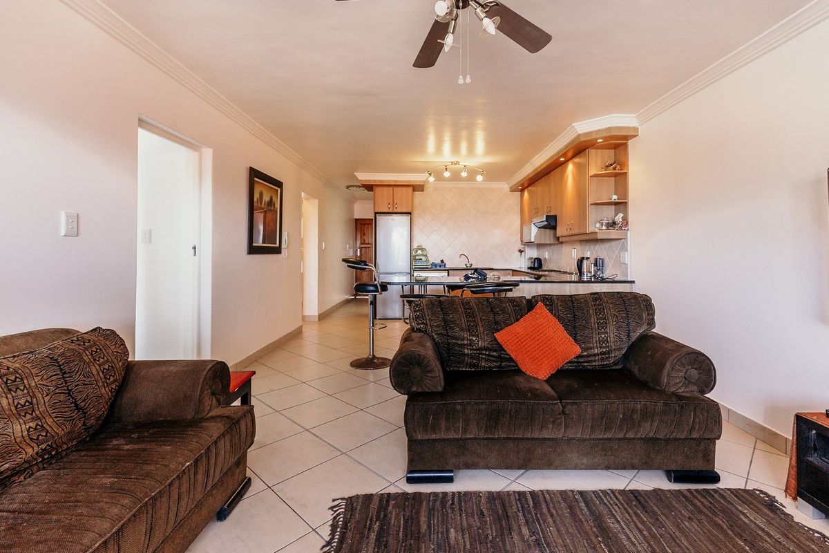 Modern Fully Furnished And Close To All Amenities! - Photo 4