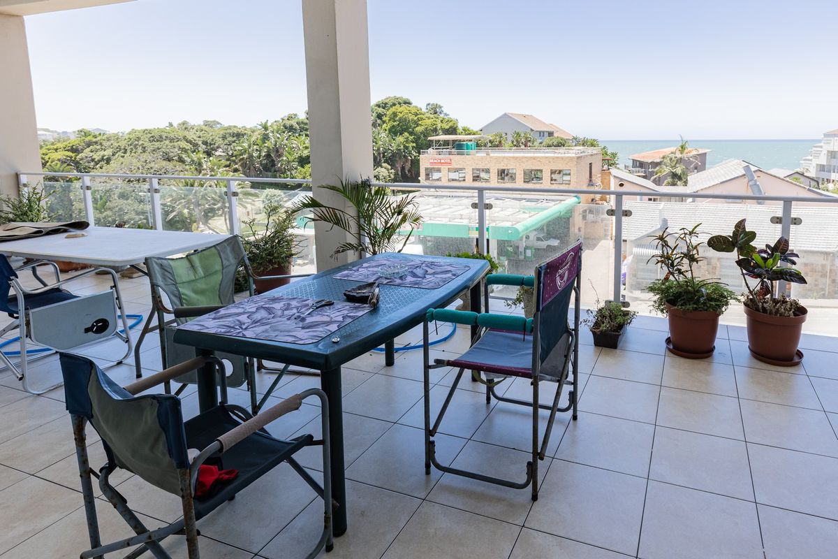 3 Bedroom Apartment For Sale With Stunning Sea Views - Photo 3
