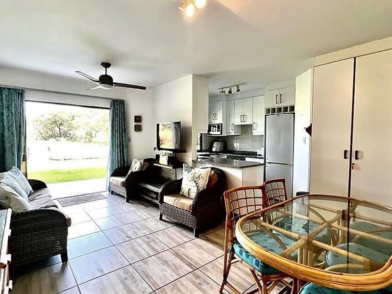 Beachfront Ground Floor Unit In Shelly Beach - Photo 5