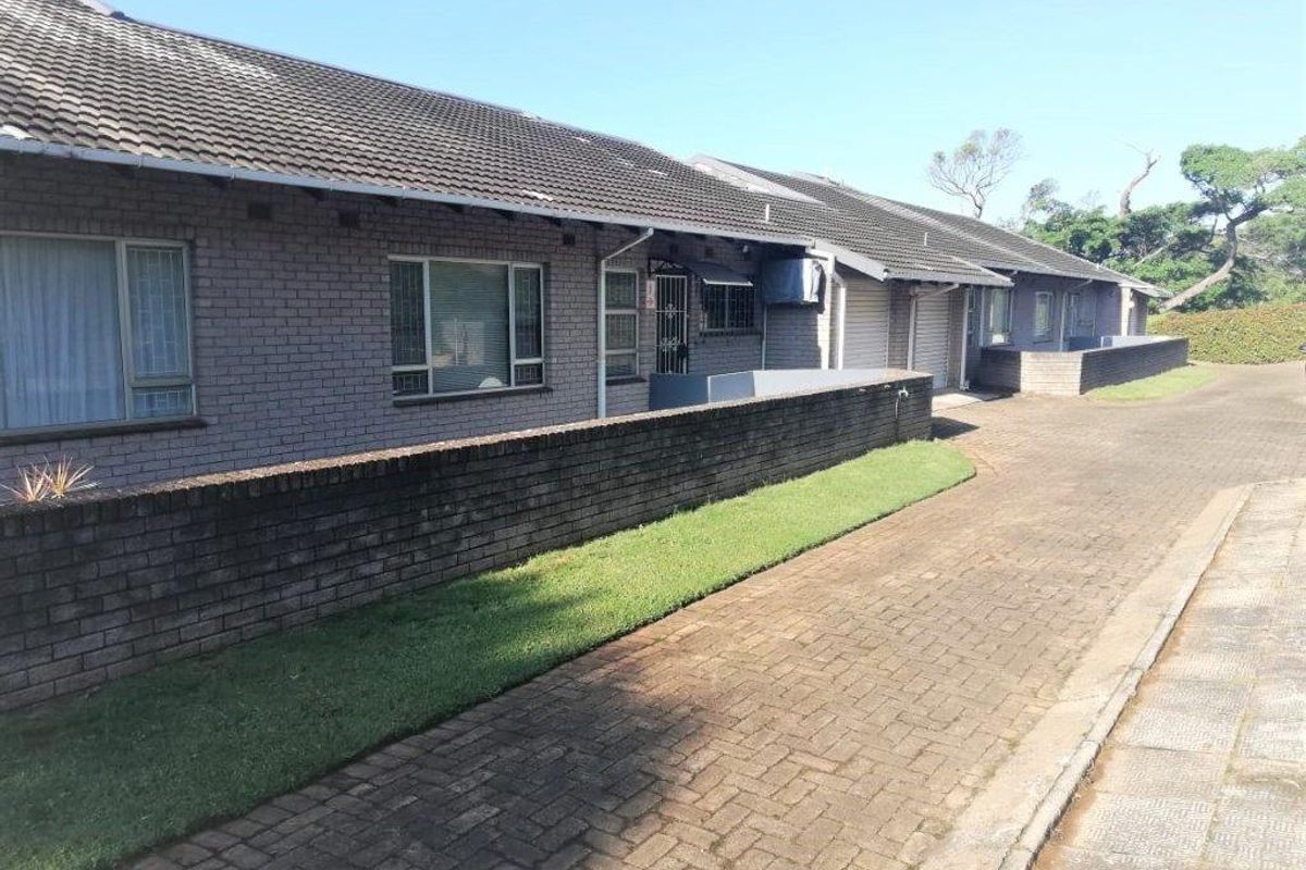 Prime Location In Umtentweni !! - Photo 2