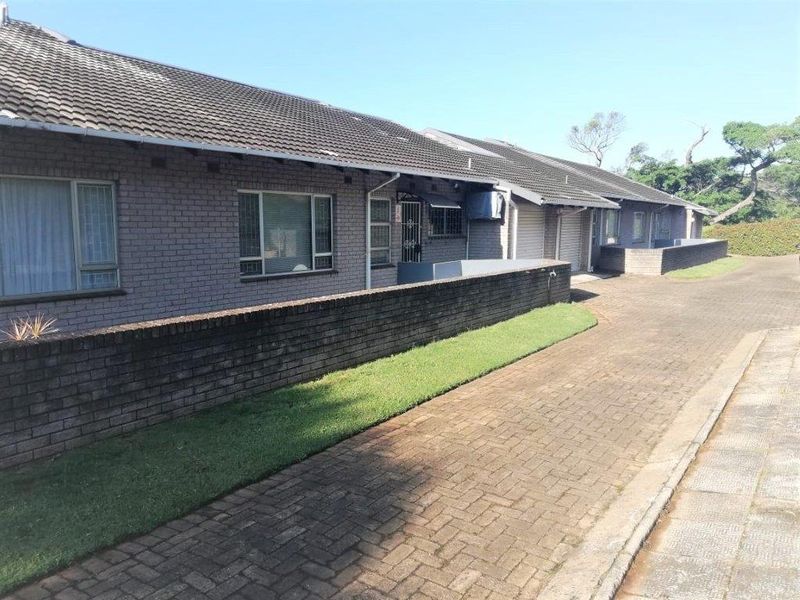 Prime Location In Umtentweni !! - Photo 2