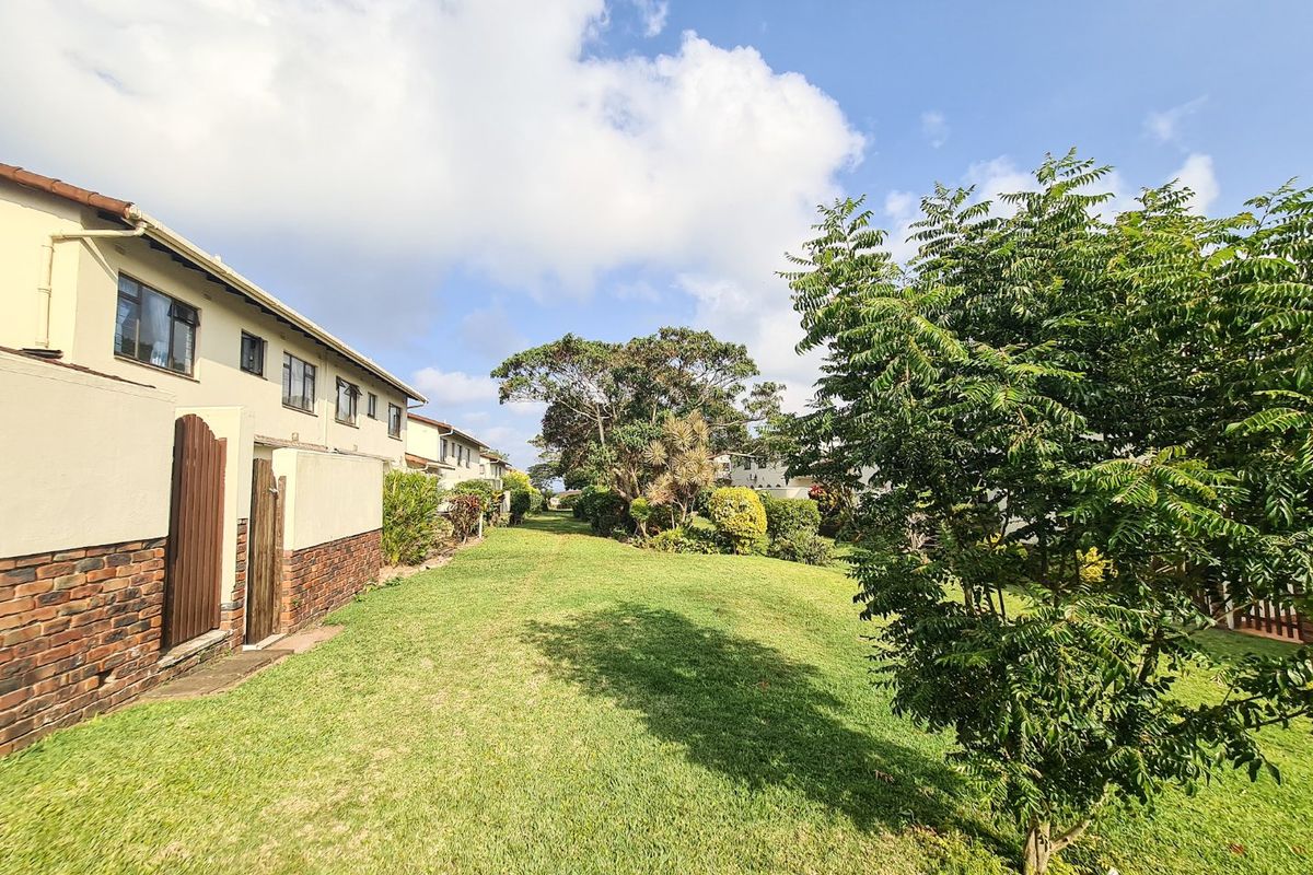 Peaceful Complex In A Great Location  - Photo 4