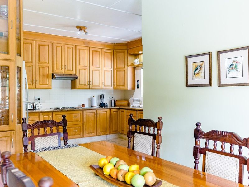 Home With A Dam Set In Umtentweni On A Massive Piece Of Ground - Photo 8