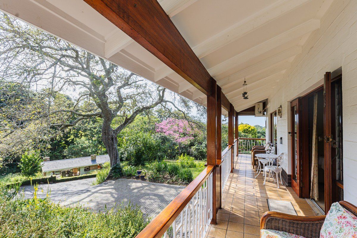 Home With A Dam Set In Umtentweni On A Massive Piece Of Ground - Photo 5