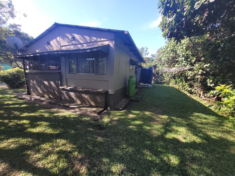 Lovely Starter Home For The Family - Photo 3