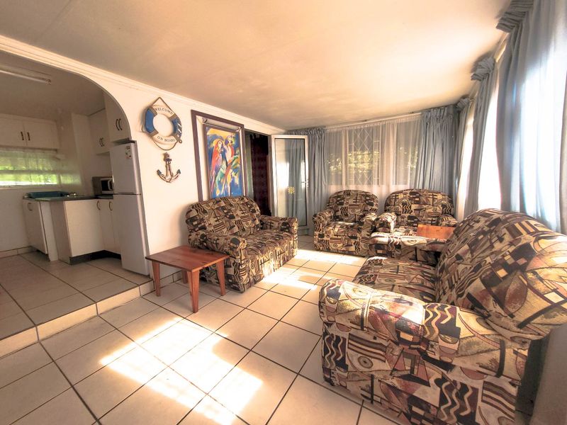 Lovely Starter Home For The Family - Photo 6