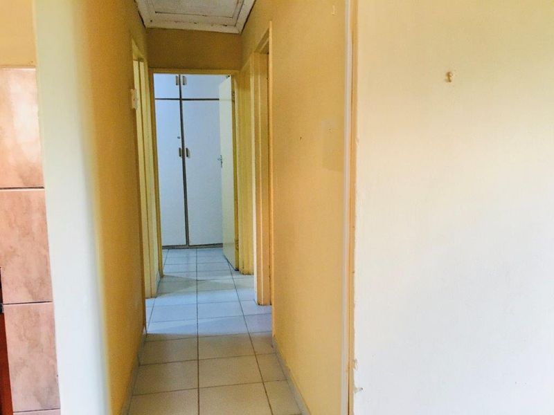 3 Bedroom Home Priced To Sell - Photo 5