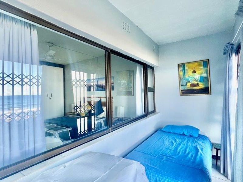 Ground Floor Beachfront Apartment in Shelly Beach - Photo 6