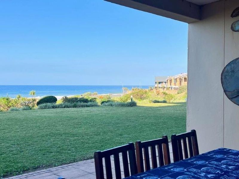 Beachfront Apartment In Margate - Photo 2