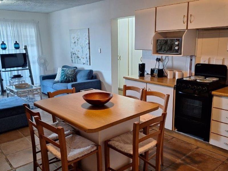 Awesome Apartment In Margate! - Photo 5