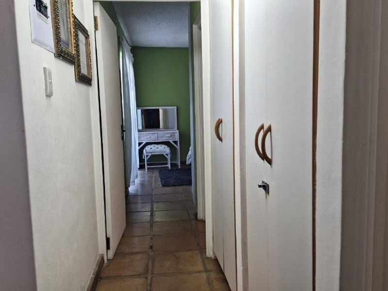 Awesome Apartment In Margate! - Photo 8