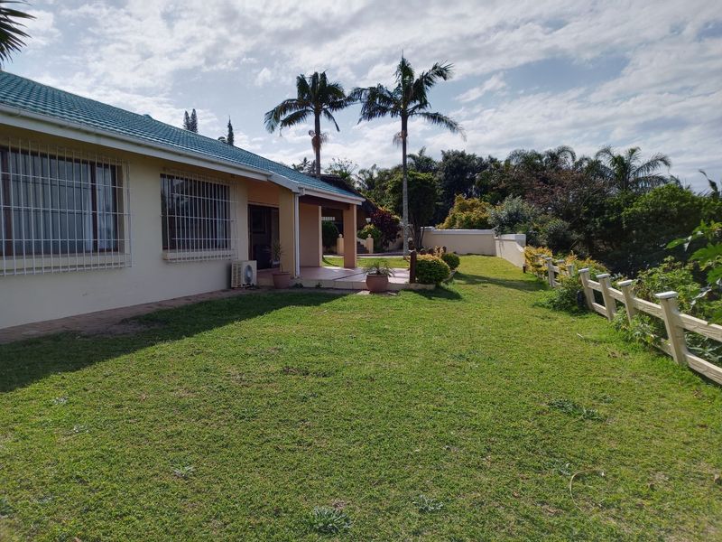 Attractive Home With Magnificent Ocean Views And Potential Income Generator!!! - Photo 3