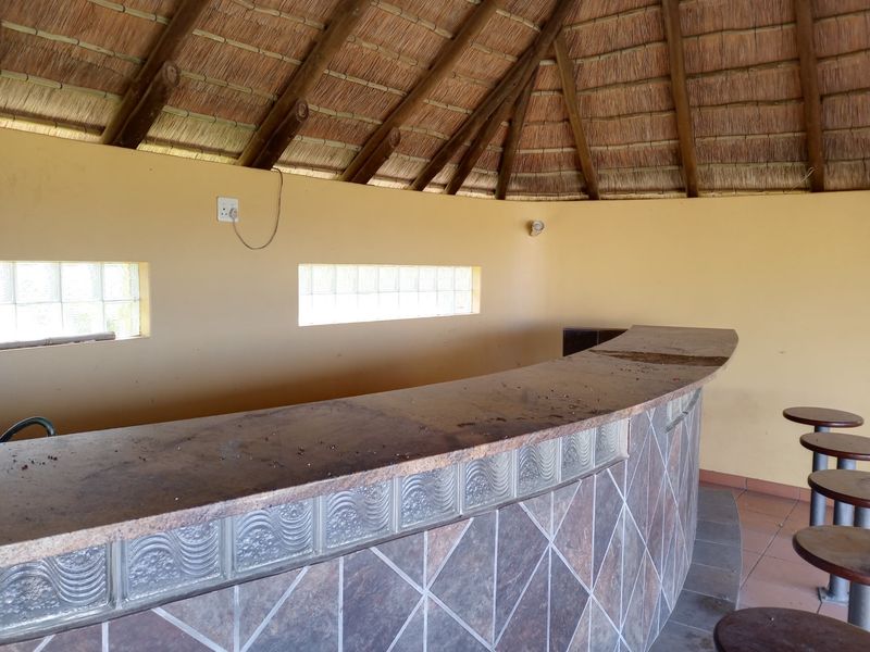 Attractive Home With Magnificent Ocean Views And Potential Income Generator!!! - Photo 6