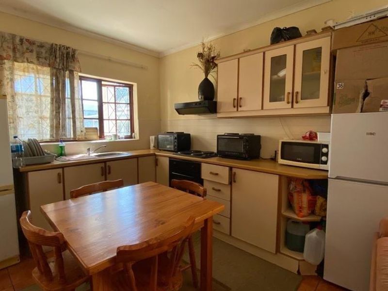 Well Priced 1 Bedroom Apartment - Photo 10