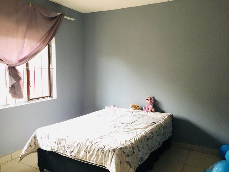 2 Bedroom Apartment For Sale - Photo 4