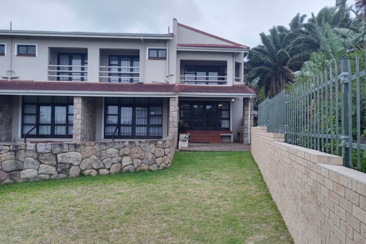 Stunning Location With Only A Manicured Lawn Between You And The Beach!! - Photo 2