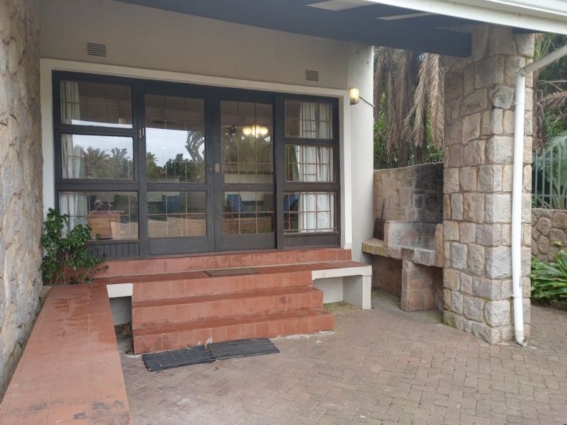 Stunning Location With Only A Manicured Lawn Between You And The Beach!! - Photo 3