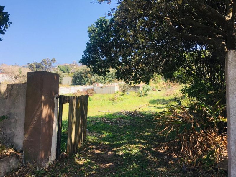 Vacant Stand With Sea Views - Photo 2