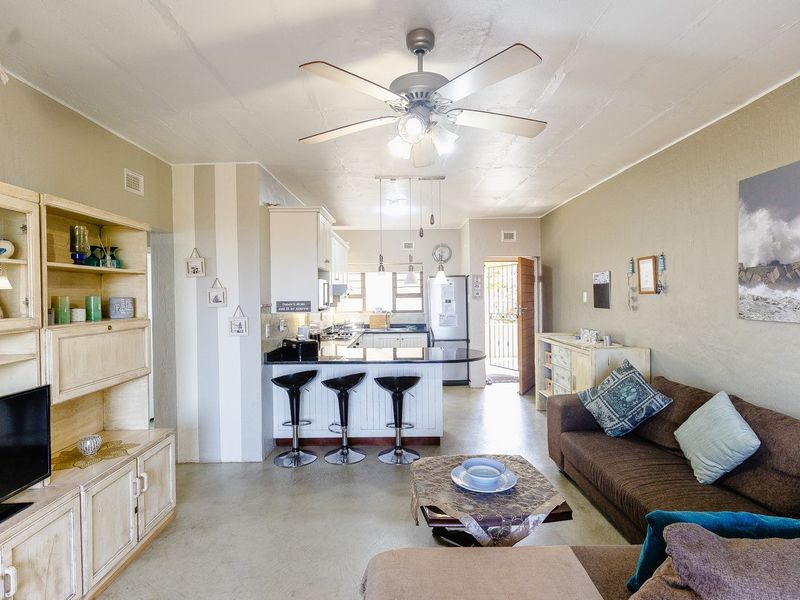 Walking Distance To The Beach - Photo 7