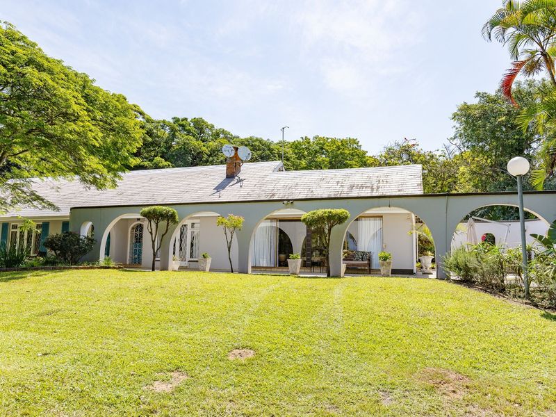 Gentleman's Farm For Sale With Mature Mac Trees  - Photo 1