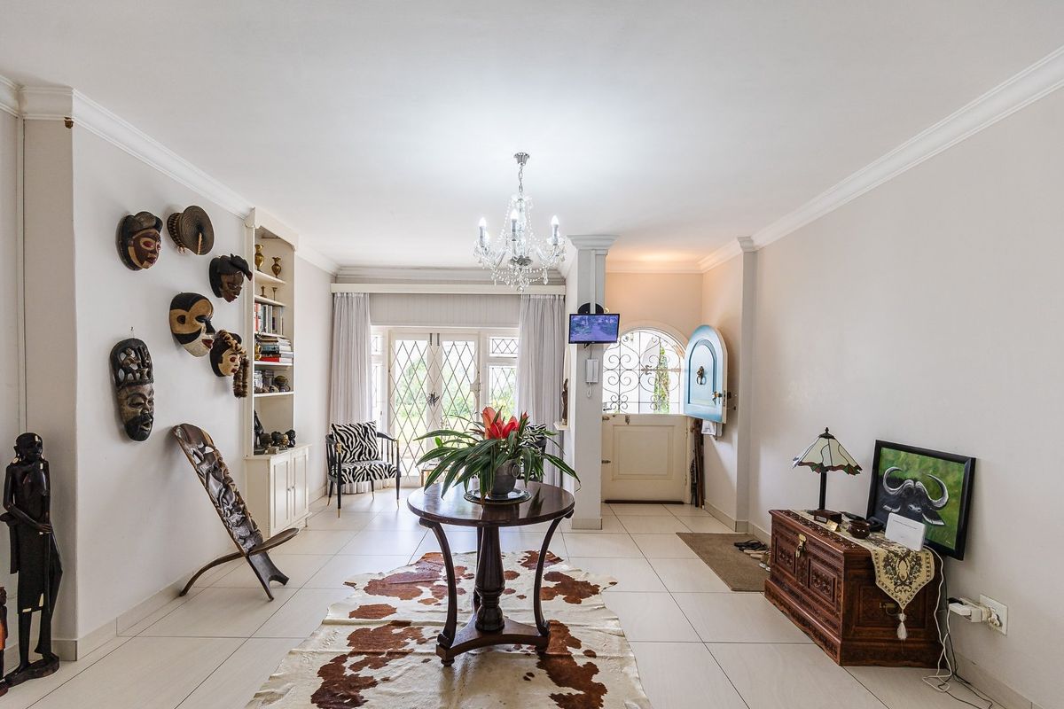 Gentleman's Farm For Sale With Mature Mac Trees  - Photo 2