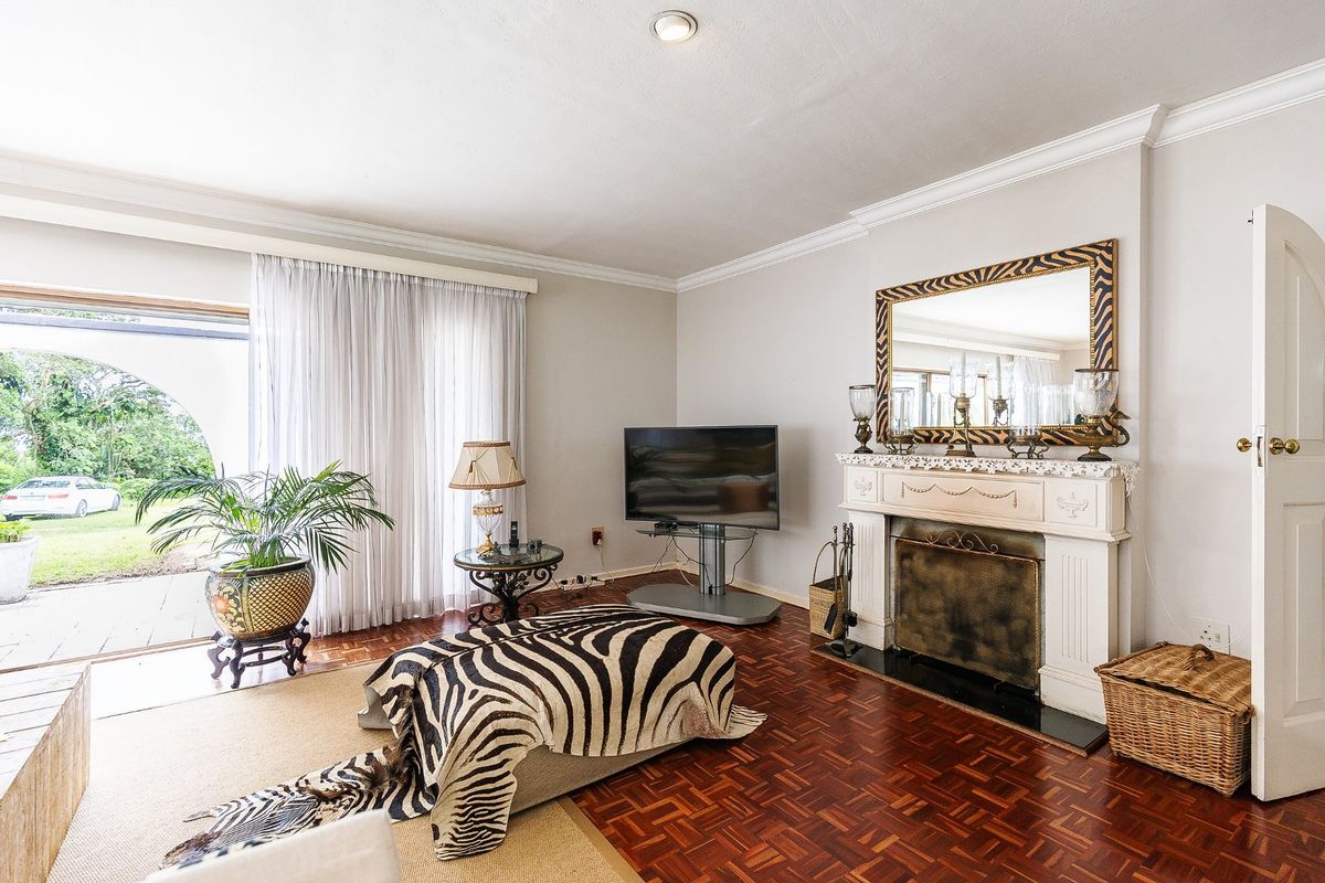 Gentleman's Farm For Sale With Mature Mac Trees  - Photo 4