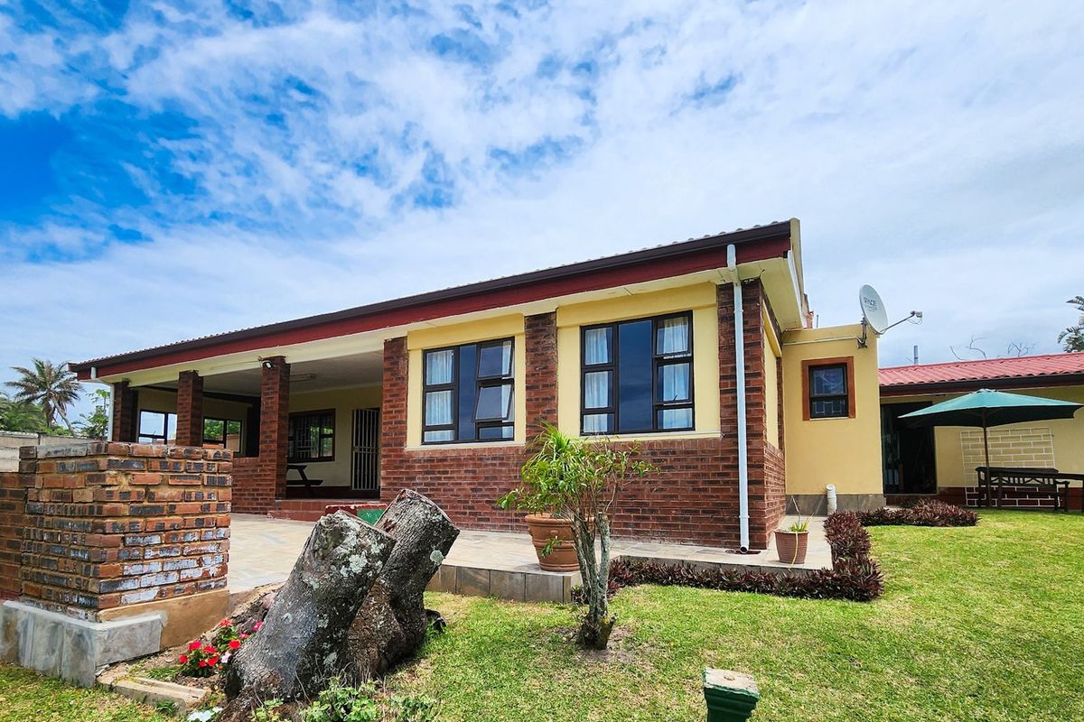 Fully Furnished Home By The Beach - Photo 2